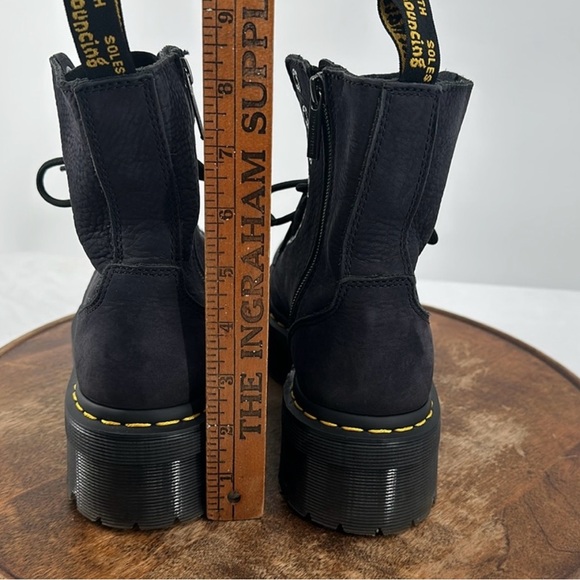 EUC Dr. Martens “Jadon III” W size 7 boot (#3143057) - Picture 5 of 10